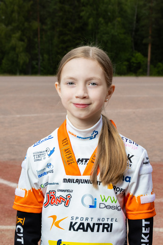 Nella Hölttä